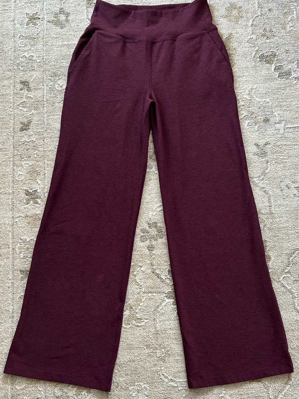 Beyond Yoga Space Dye Laidback Athletic Pants in Midnight Burgundy - Picture 2 of 16